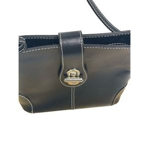 Persaman New‎ York black leather purse, Made in ITALY.